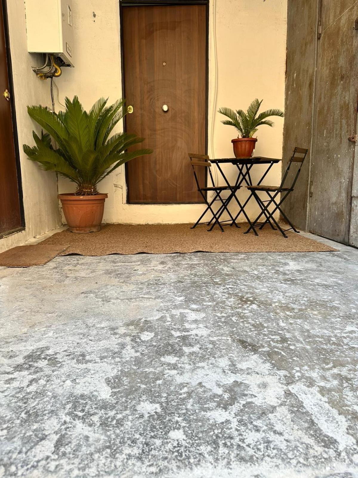 Hv Suites Decumanus Napoli Exterior foto